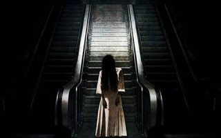 梦见鬼上身(梦见鬼上身是什么预兆 女性)