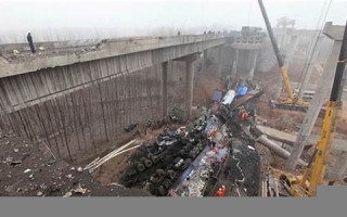 2013年4月3日(2013年4月3日是什么星座)