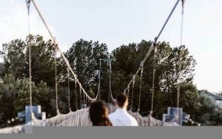 怎样追狮子座女生(怎么追到狮子座女)