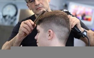 做梦剃头(做梦剃头发是怎么回事男性)