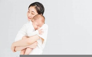 梦见自己生小孩是什么征兆(40岁的女性梦见自己生小孩是什么征兆)